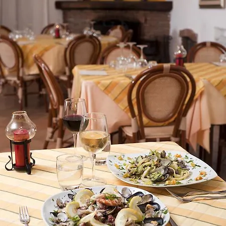 Hotel Poggio Del Sole 3*